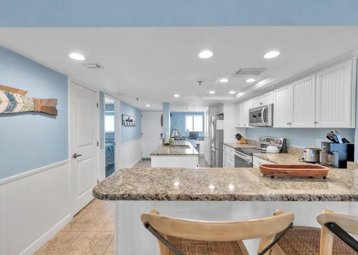 Cozy Coastal With Pool And Stunning Gulf Views Clearwater Beach