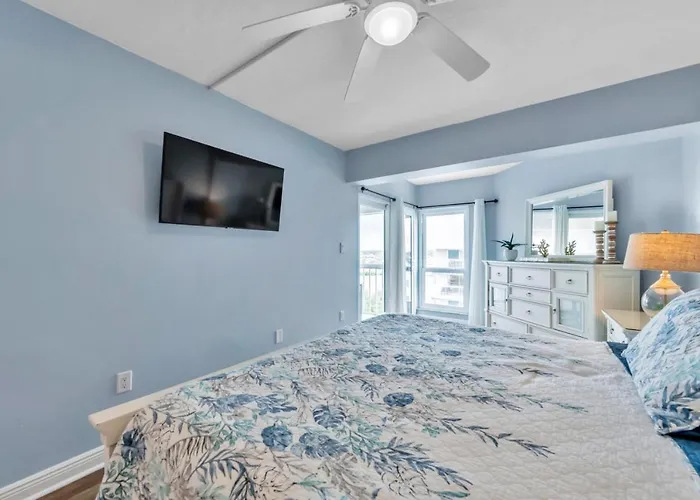 Cozy Coastal With Pool And Stunning Gulf Views * Clearwater Beach